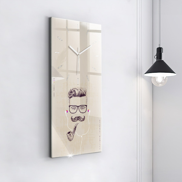 Horloge murale verticale Homme avec une pipe