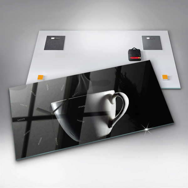 Horloge rectangulaire horizontale Une tasse de café