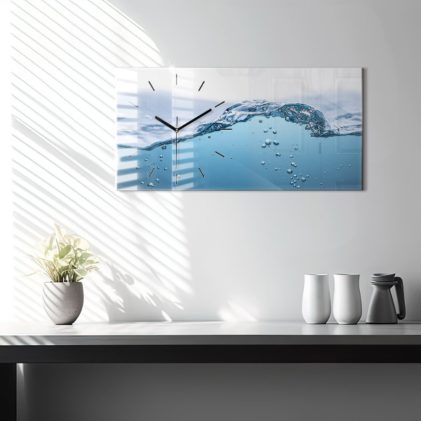 Horloge murale horizontale 'Gros plan sur l''eau'