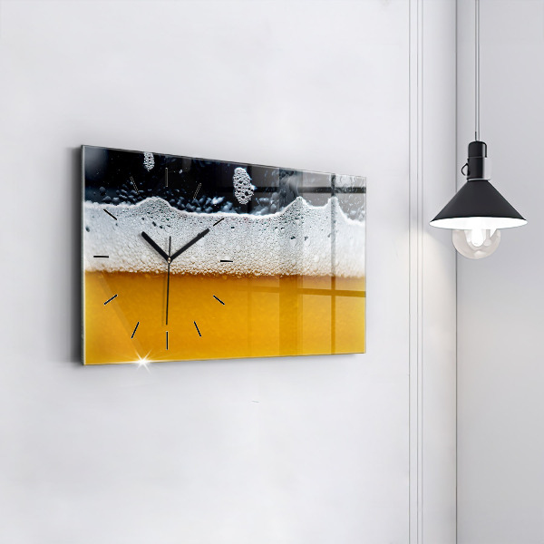 Horloge murale horizontale Gros plan sur la bière