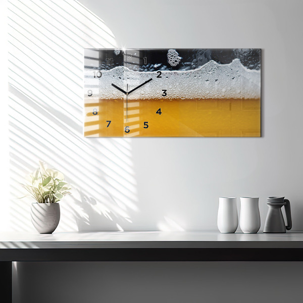 Horloge murale horizontale Gros plan sur la bière