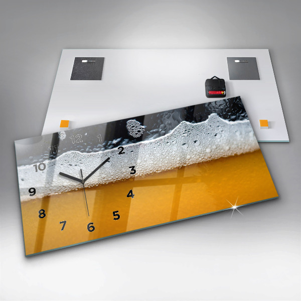 Horloge murale horizontale Gros plan sur la bière