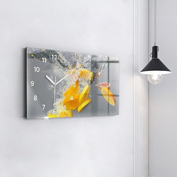 Horloge murale horizontale 'Agrumes dans l''eau'