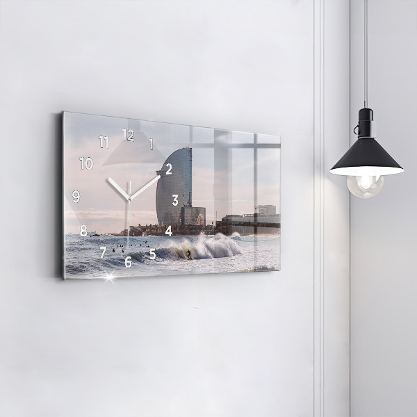 Horloge murale horizontale Surfeur de Barcelone