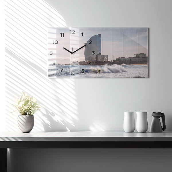 Horloge murale horizontale Surfeur de Barcelone