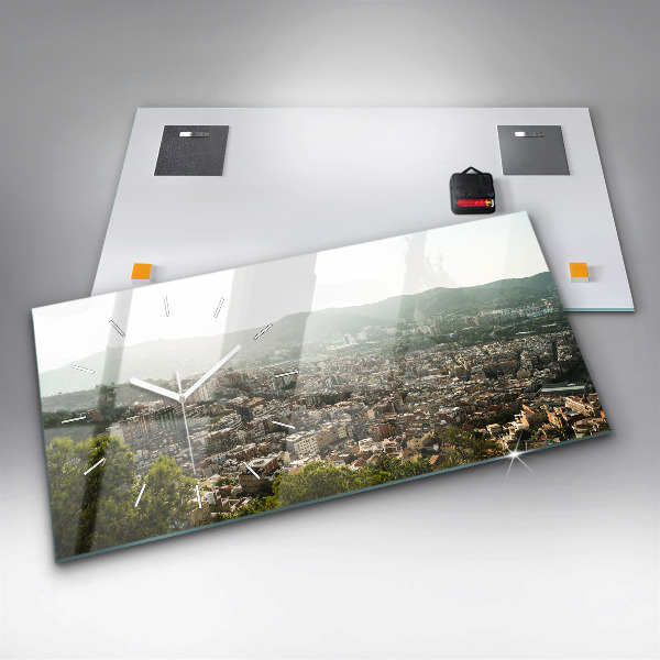 Horloge murale horizontale Vue de Barcelone sur Montjuic