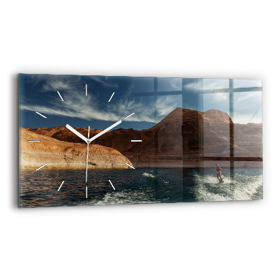 Horloge murale horizontale Personne sur des skis nautiques
