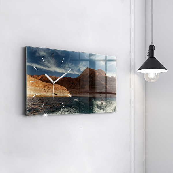 Horloge murale horizontale Personne sur des skis nautiques