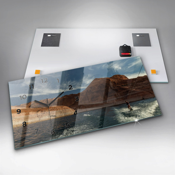 Horloge murale horizontale Personne sur des skis nautiques