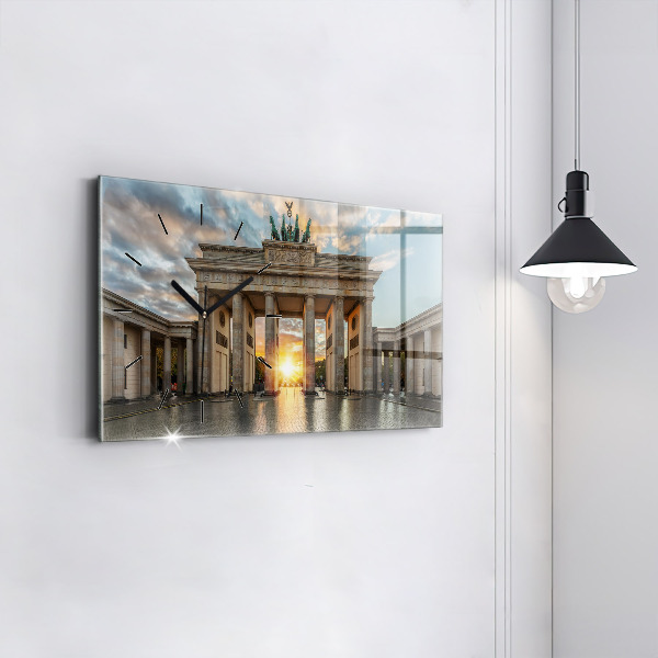 Horloge rectangulaire horizontale Porte de Brandebourg à Berlin