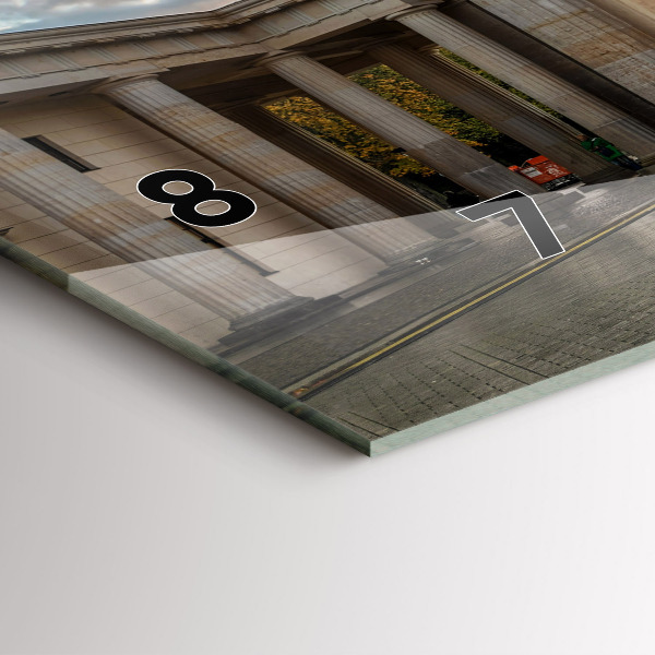 Horloge rectangulaire horizontale Porte de Brandebourg à Berlin