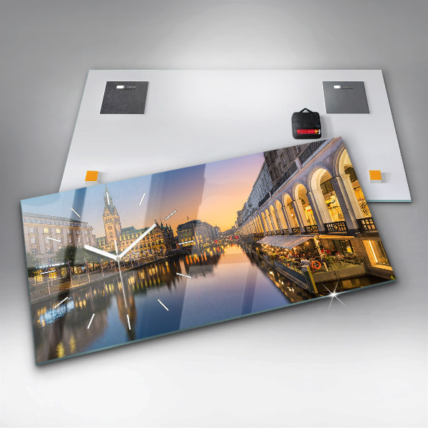 Horloge rectangulaire horizontale Hôtel de ville de Hambourg