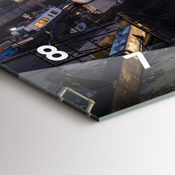 Horloge rectangulaire horizontale La ville illuminée la nuit