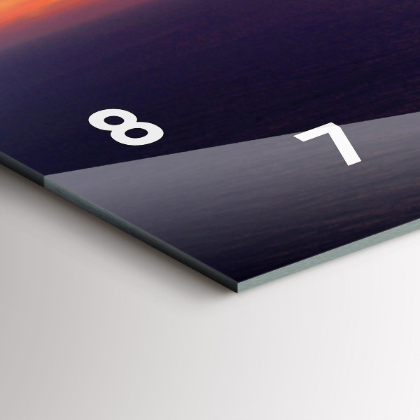 Horloge rectangulaire horizontale Tête de pierre