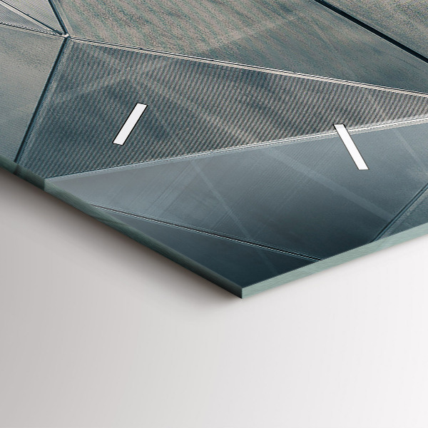 Horloge rectangulaire horizontale Triangles abstraits en métal