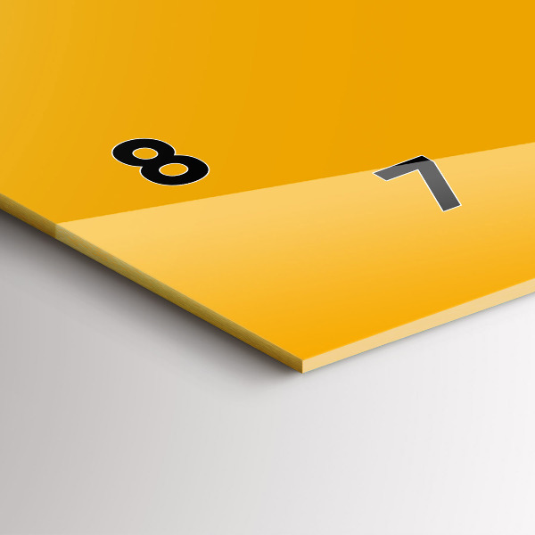 Horloge murale horizontale Couleur jaune doré