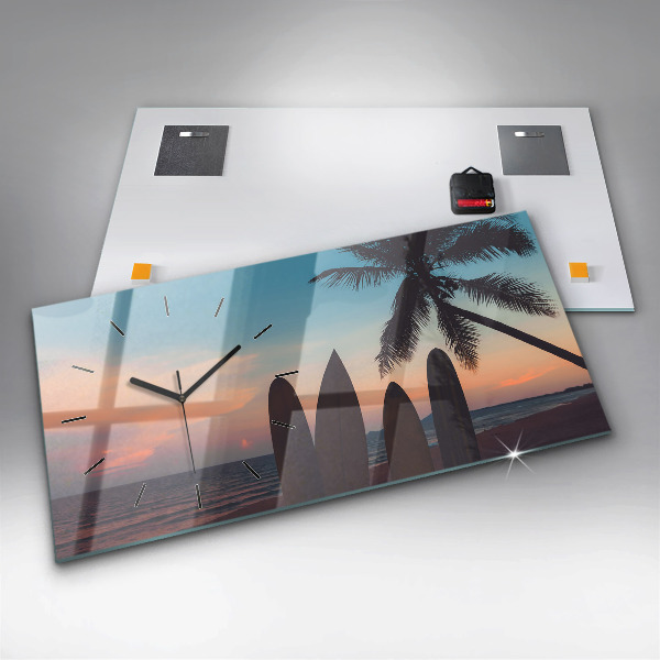 Horloge rectangulaire horizontale Surfer sur la plage