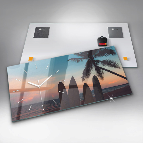 Horloge rectangulaire horizontale Surfer sur la plage
