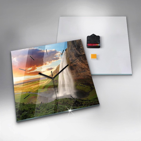 Horloge murale carrée Cascade en Islande