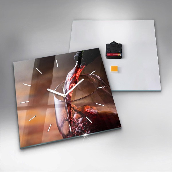 Pendule carrée en verre Un verre de vin rouge