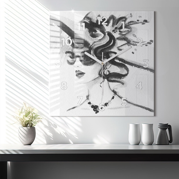 Pendule carrée en verre Femme à la mode
