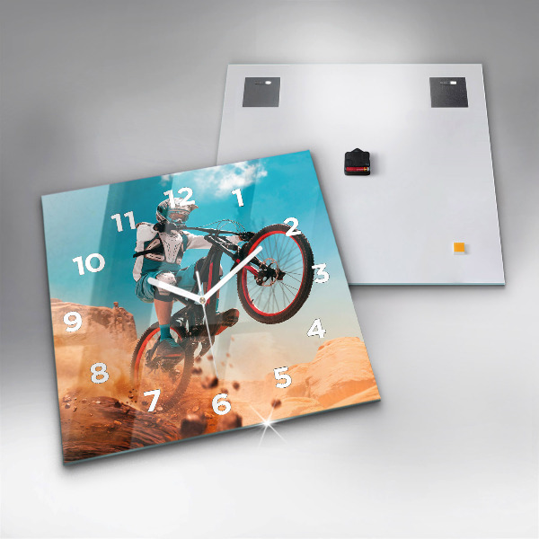 Pendule carrée en verre Cascadeur et adrénaline