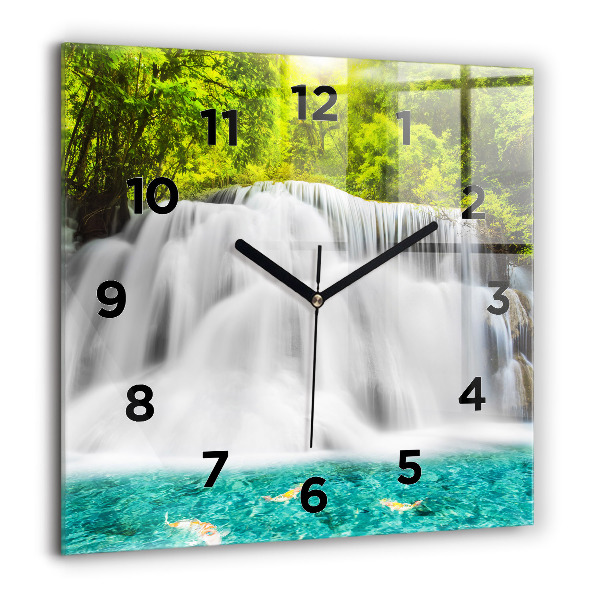 Horloge murale carrée Cascade en Thaïlande
