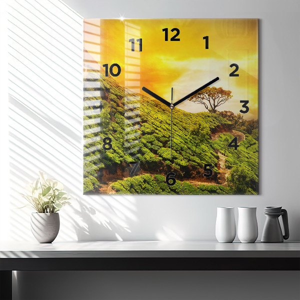 Horloge carrée en verre Colline du thé