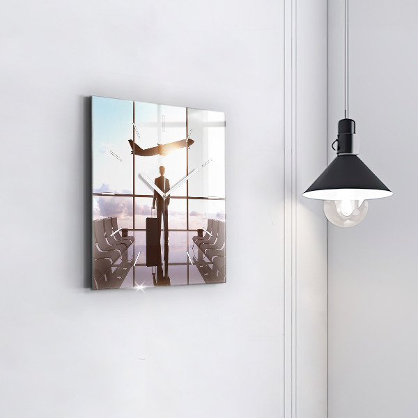 Horloge carrée en verre 'Homme à l''aéroport'