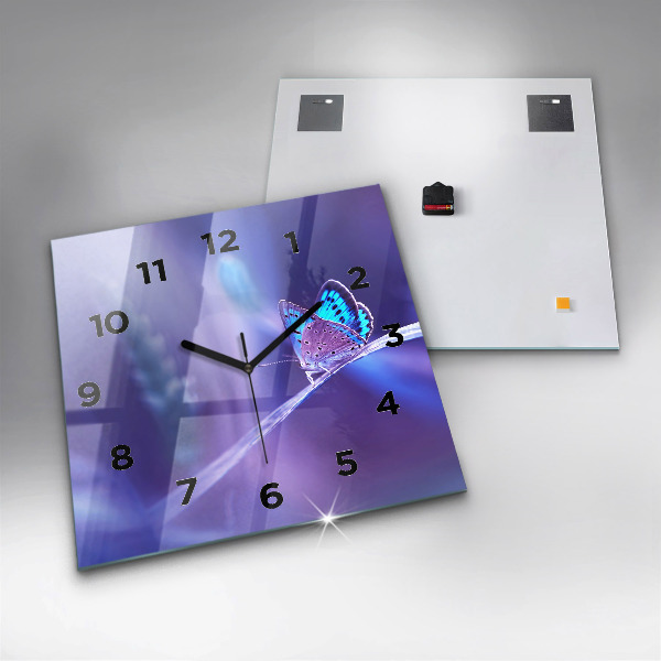 Horloge murale carrée 'Papillon sur l''herbe'