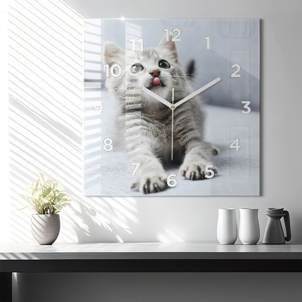 Horloge carrée en verre Chat sur le canapé