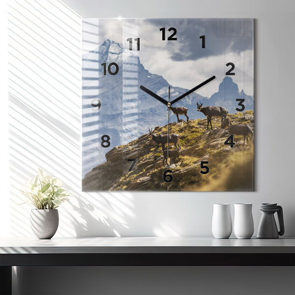 Horloge murale carrée 'Chèvre dans la Vallée d''Aoste'