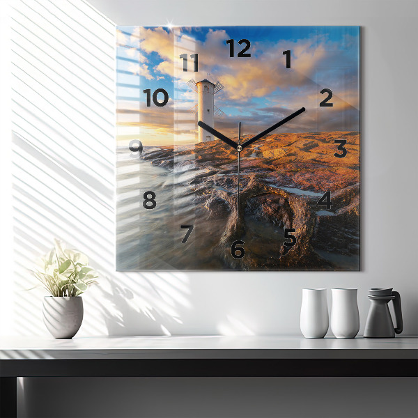 Horloge carrée en verre Le phare et la mer Baltique