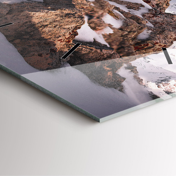 Horloge murale carrée Une montagne couverte de neige