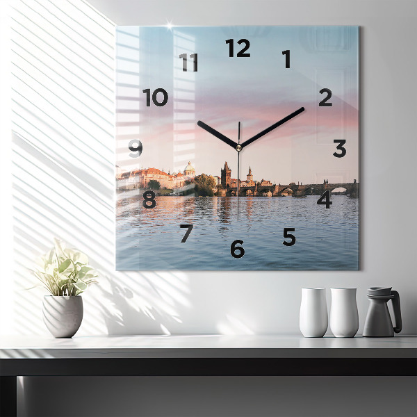 Horloge murale carrée Pont Charles à Prague