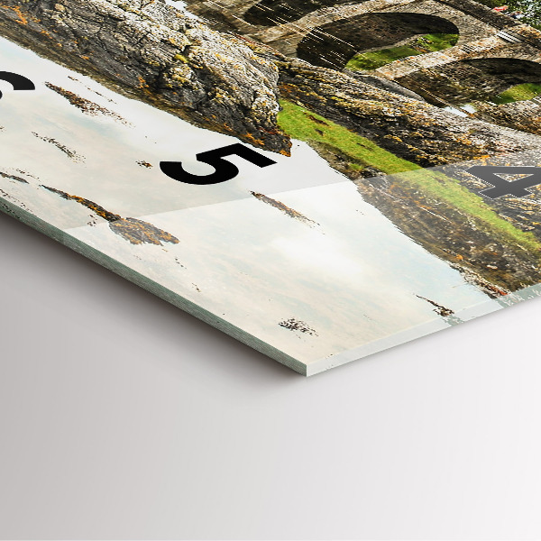 Horloge murale carrée 'Château d''Eilean Donan Écosse'