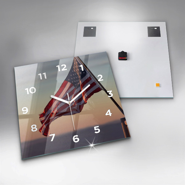 Horloge murale carrée Drapeau des États-Unis flottant