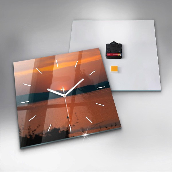 Horloge murale carrée Le lac Balaton le soir