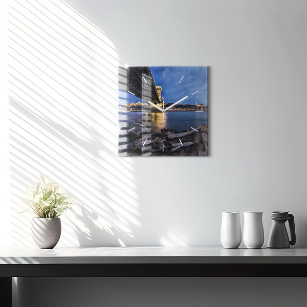 Horloge murale carrée Rivage rocheux sous le pont