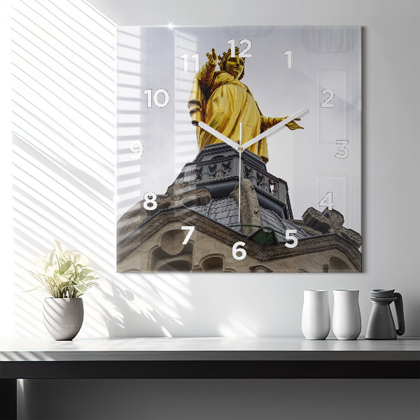 Horloge murale carrée Statue de la Vierge Marie à Lyon
