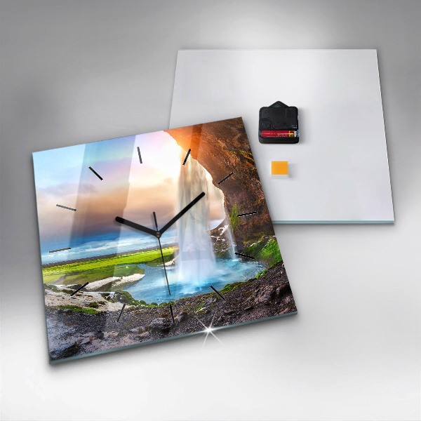 Horloge murale carrée Cascade en Islande