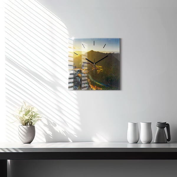 Pendule carrée en verre Coucher de soleil sur les montagnes