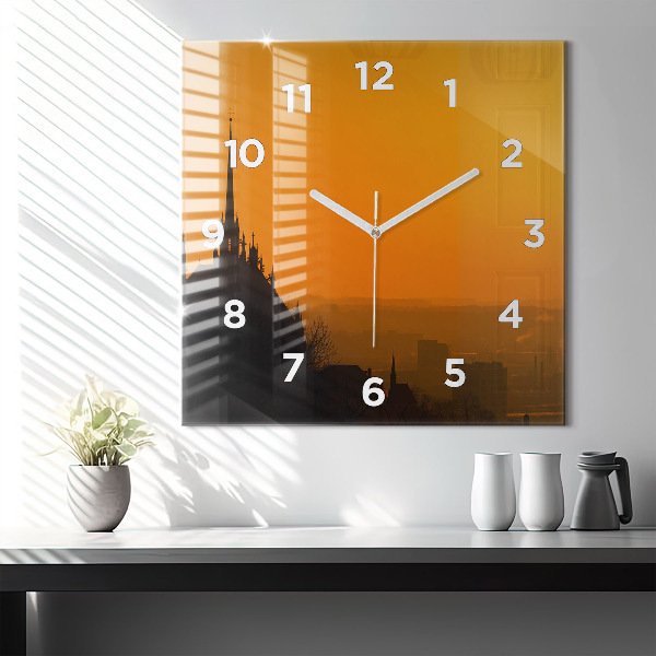 Pendule carrée en verre Vue de la cathédrale de Brno