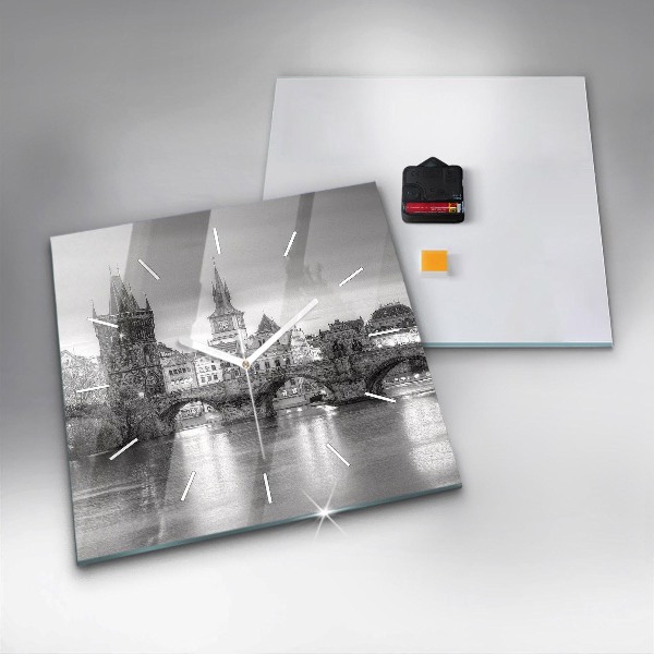 Horloge murale carrée Pont Charles à Prague