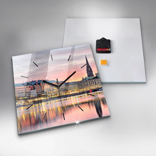 Horloge murale carrée Alster à Hambourg