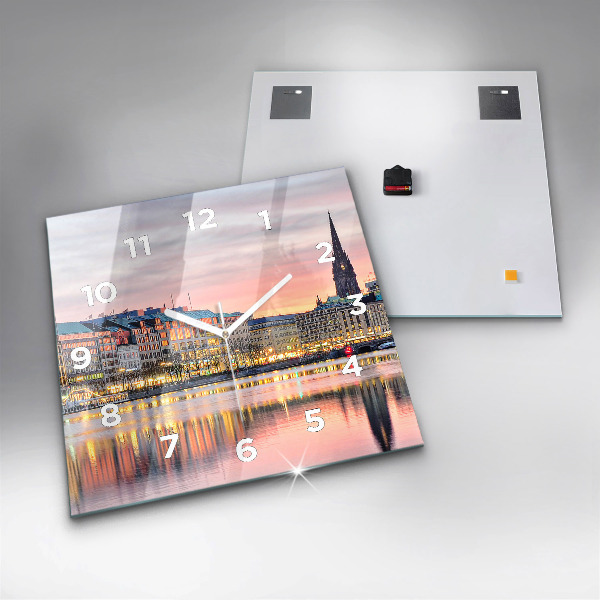 Horloge murale carrée Alster à Hambourg