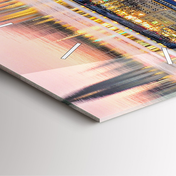 Horloge murale carrée Alster à Hambourg