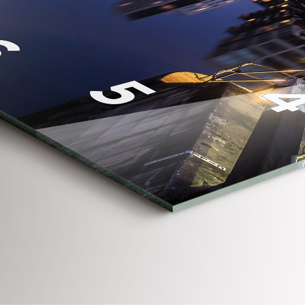 Horloge murale carrée La ville illuminée la nuit