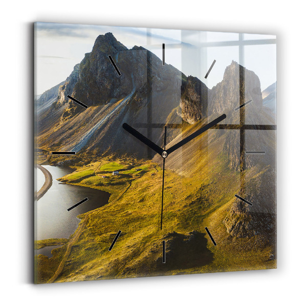 Pendule carrée en verre Route en Islande