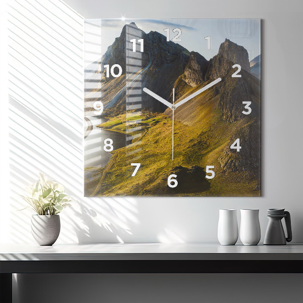 Pendule carrée en verre Route en Islande